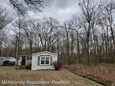 Main picture of 15402 Highway 107