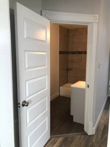 Main picture of 433 Oak St