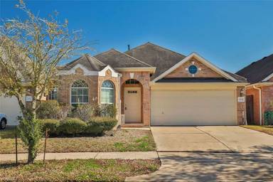 Main picture of 13018 Echo Landing Dr