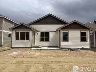Main picture of 2084 Blue Moon Ct