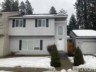 Main picture of 3206 N 9th St