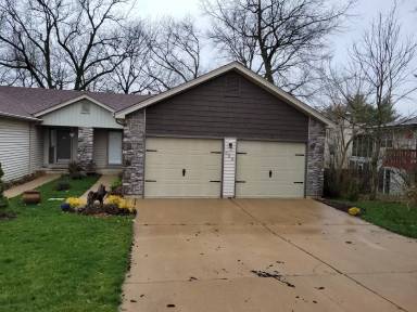 Main picture of 330 Villa Dr