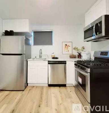 Main picture of 3998 Verdant St