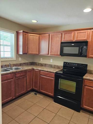 Main picture of 228 Vanover Ln