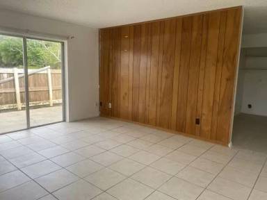 Main picture of 4600 Pinetree Dr