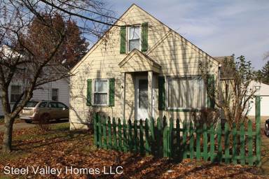 Main picture of 40-80 Romaine Ave