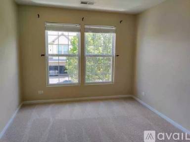 Main picture of 1406 Orchid St