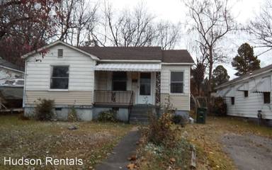 Main picture of 1925 W 18th St