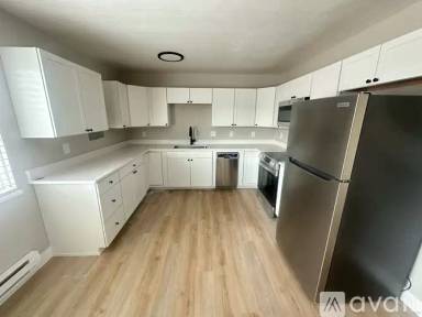 Main picture of 874 W Alameda Rd
