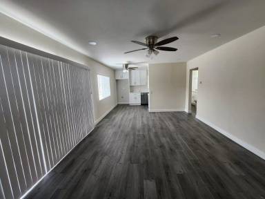 Main picture of 923 S Sherrill St