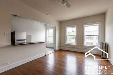 Main picture of 2712 N Milwaukee Ave