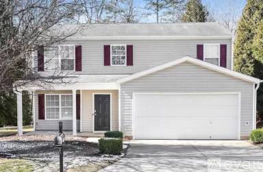Main picture of 572 Bedford Knoll Dr
