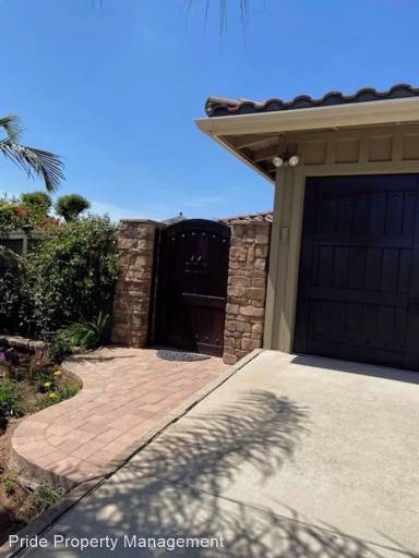 Main picture of 4628 Vernette Dr