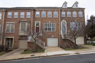 Main picture of 19 Arell Ct