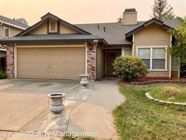 Main picture of 5410 Laguna Park Dr