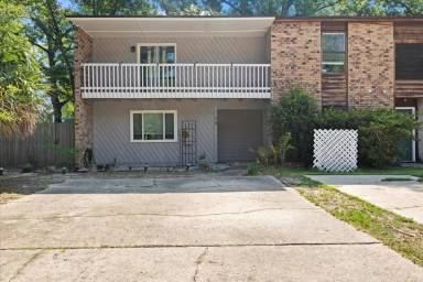 Main picture of 898 Van Kirk Ave