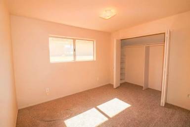 Main picture of 223 W 26th St