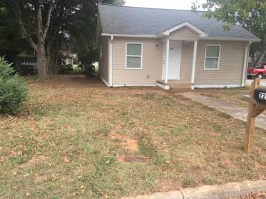 Main picture of 226 E 10th Avenue Ext
