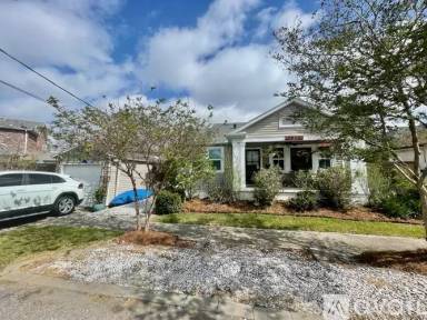 Main picture of 2133 Colapissa St