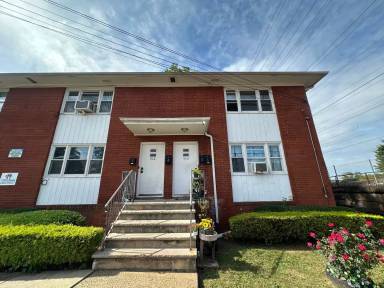 Main picture of 308 Columbus Pl