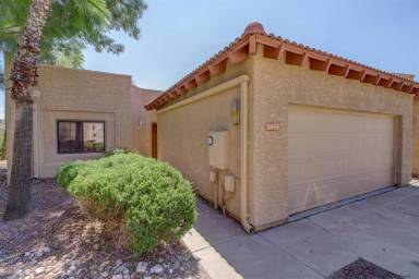 Main picture of 8454 E Corinthian Dr