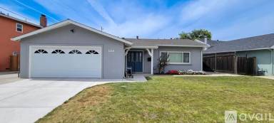 Main picture of 4831 Omar St