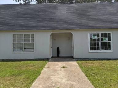 Main picture of 214 Church Rd