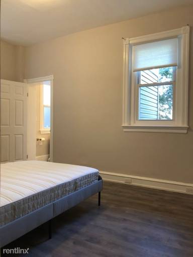 Main picture of 4329 Pine St