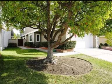 Main picture of 12 Laurel Creek Ln