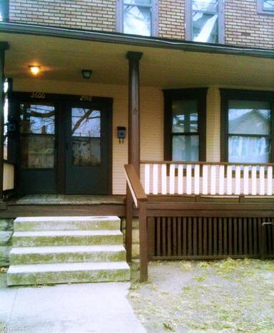 Main picture of 2556 Indianola Ave