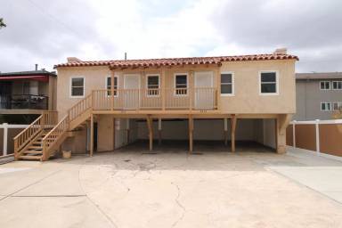 Main picture of 3654 Texas St