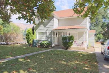 Main picture of 1902 Jackson Ave
