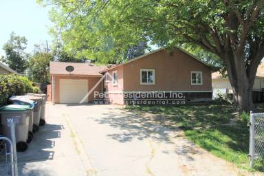 Main picture of 1525 Michigan Blvd