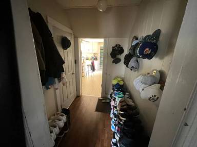 Main picture of 2307 4th St