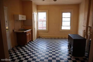Main picture of 78 Market St
