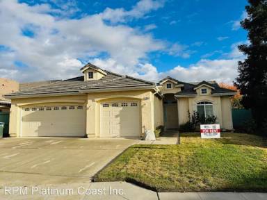 Main picture of 10824 N Bunkerhill Dr