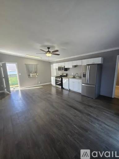 Main picture of 37 E J St