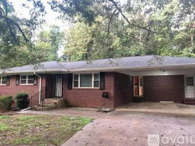 Main picture of 4978 Spring Hill Dr