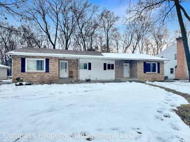 Main picture of 2410 Woodcliff Ave SE