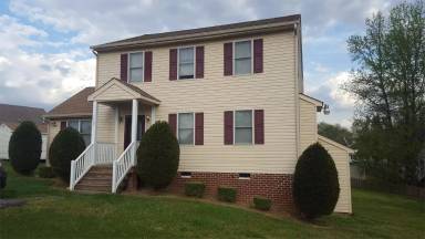 Main picture of 1607 Andersons Forge Dr