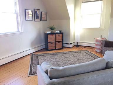 Main picture of 21 Cypress St