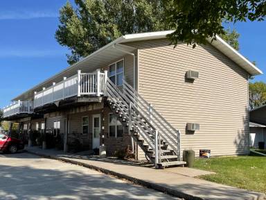 Main picture of 716 22nd St NW