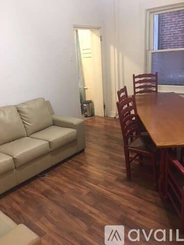 Main picture of 4024 Parkside Ave