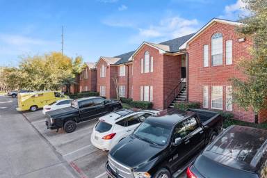 Main picture of 901 Balcones Drive