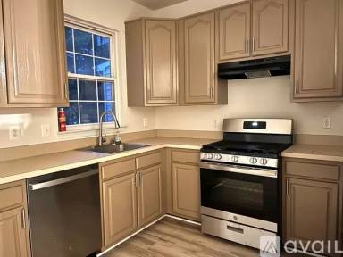 Main picture of 4665 Deerwatch Dr