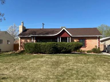 Main picture of 1373 N 23rd St
