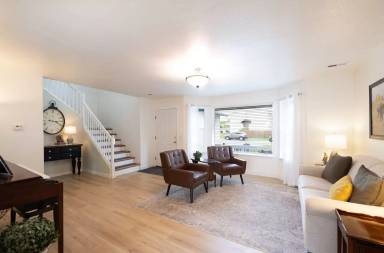 Main picture of 9105 N Prescott Dr