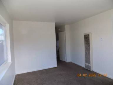 Main picture of 2907 Calvin Ave