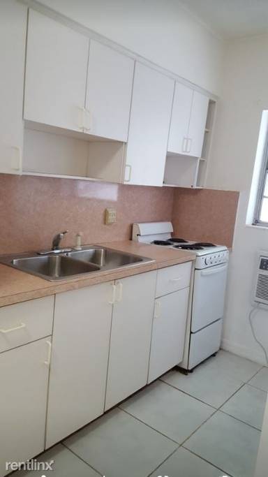 Main picture of 8531 Harding Ave