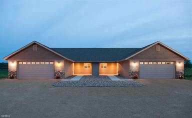 Main picture of 951 70th Ave